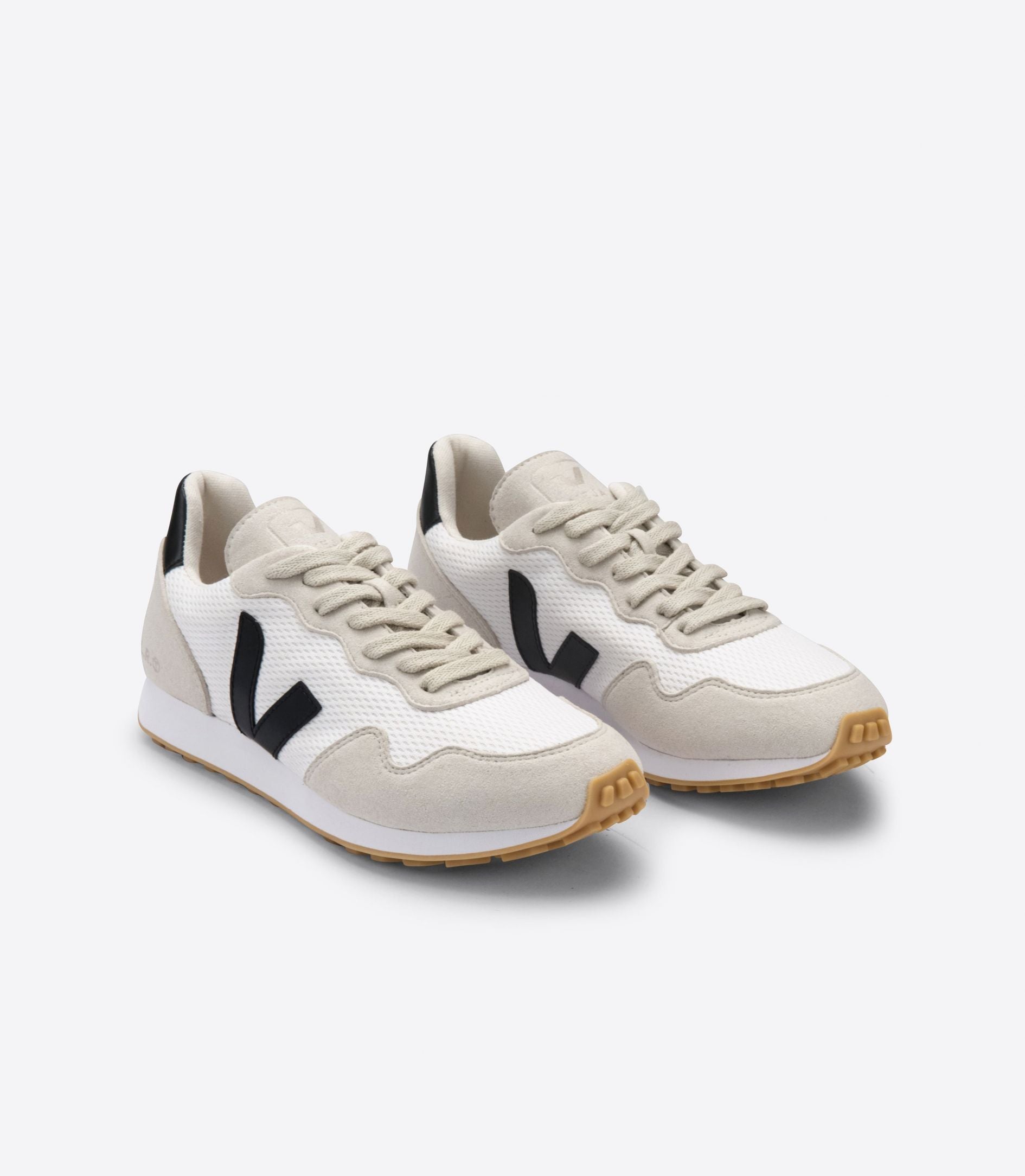 Women's SDU Alveomesh in White Black from Veja