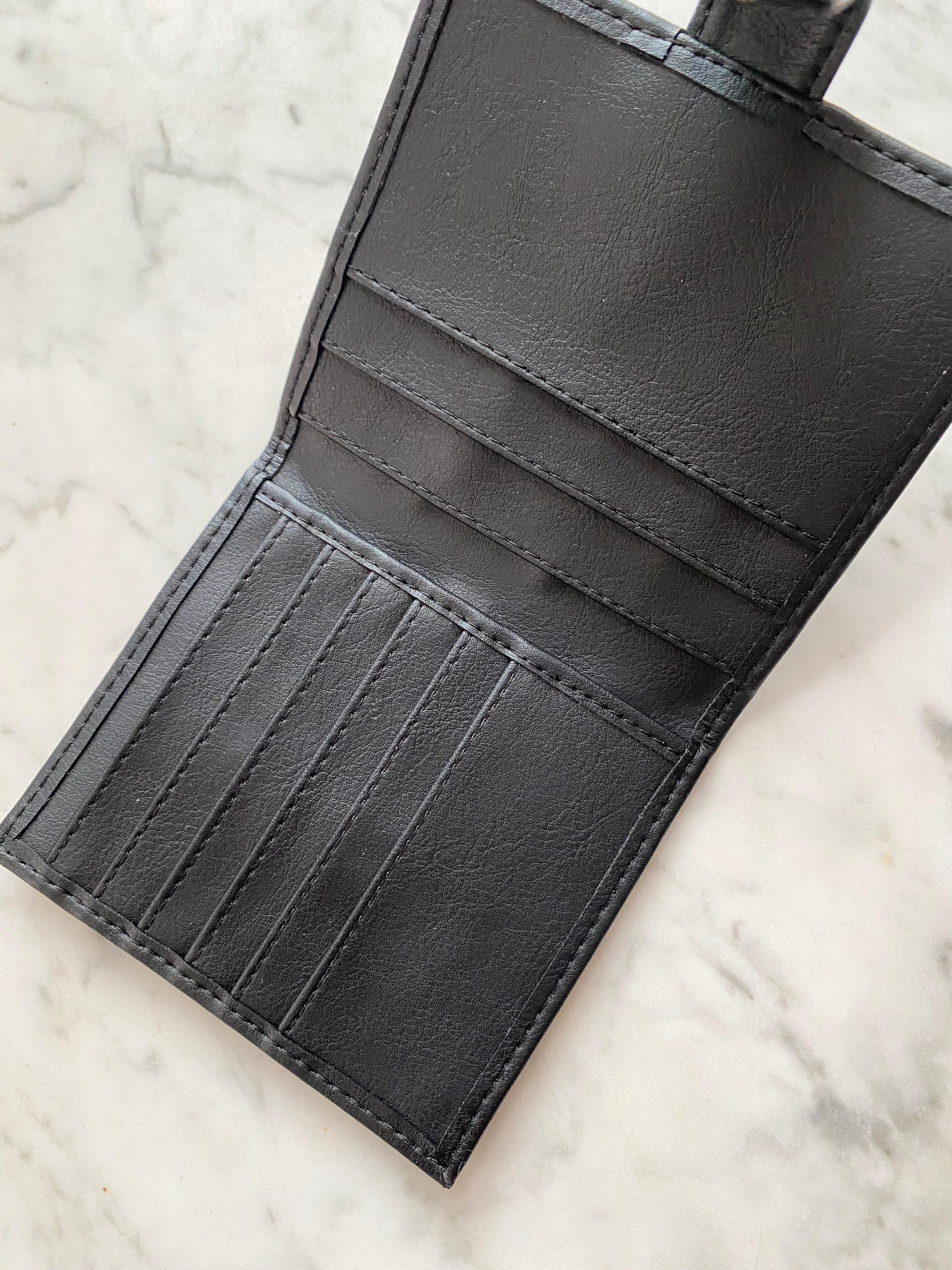 Lilas Wallet in Black from Novacas