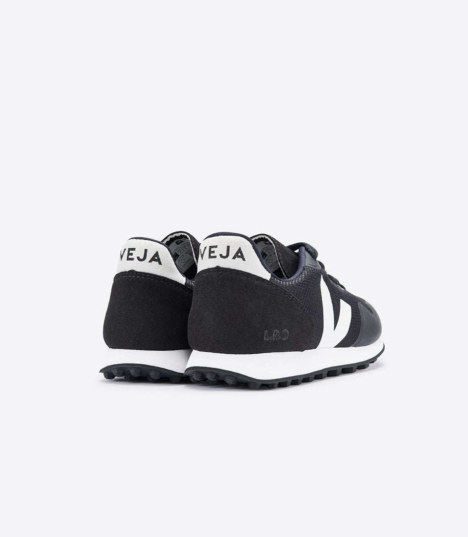 SDU B-Mesh in Black from Veja