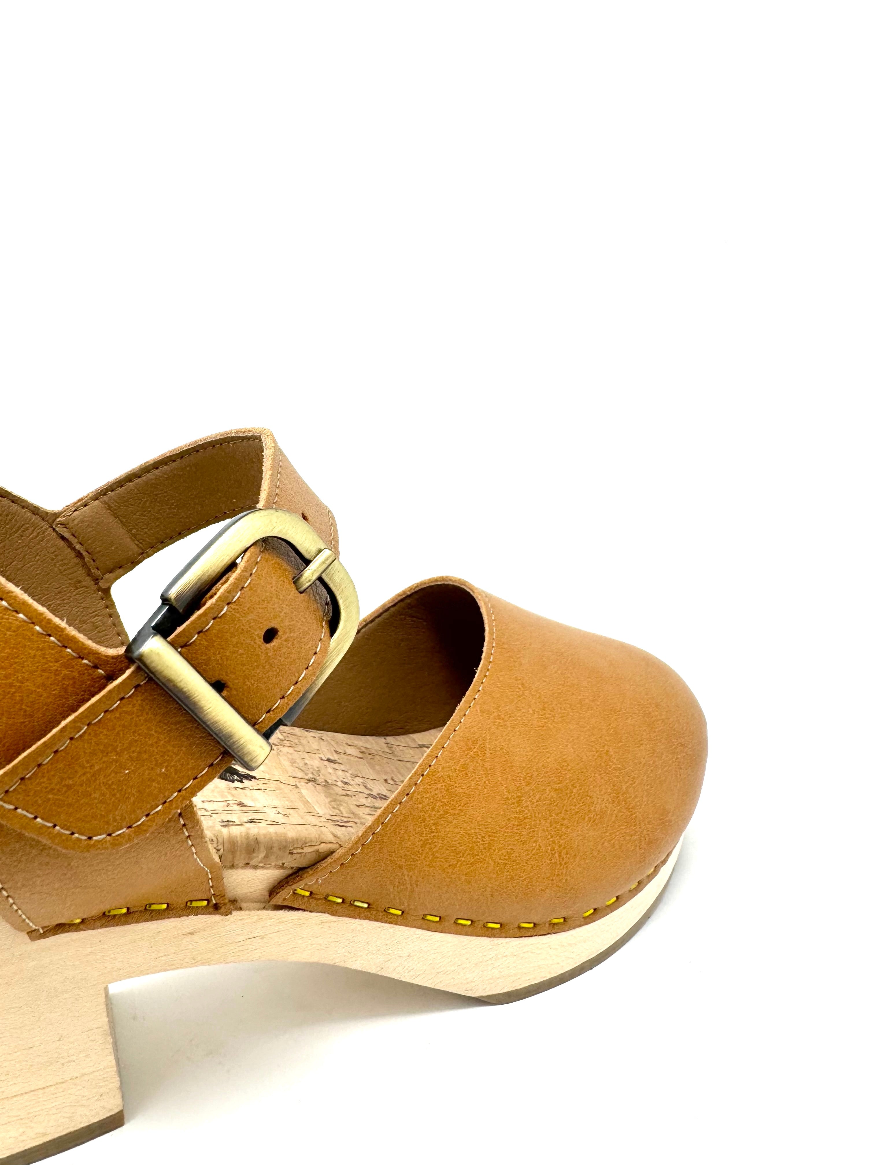 Pepper Clog in Camel from Novacas