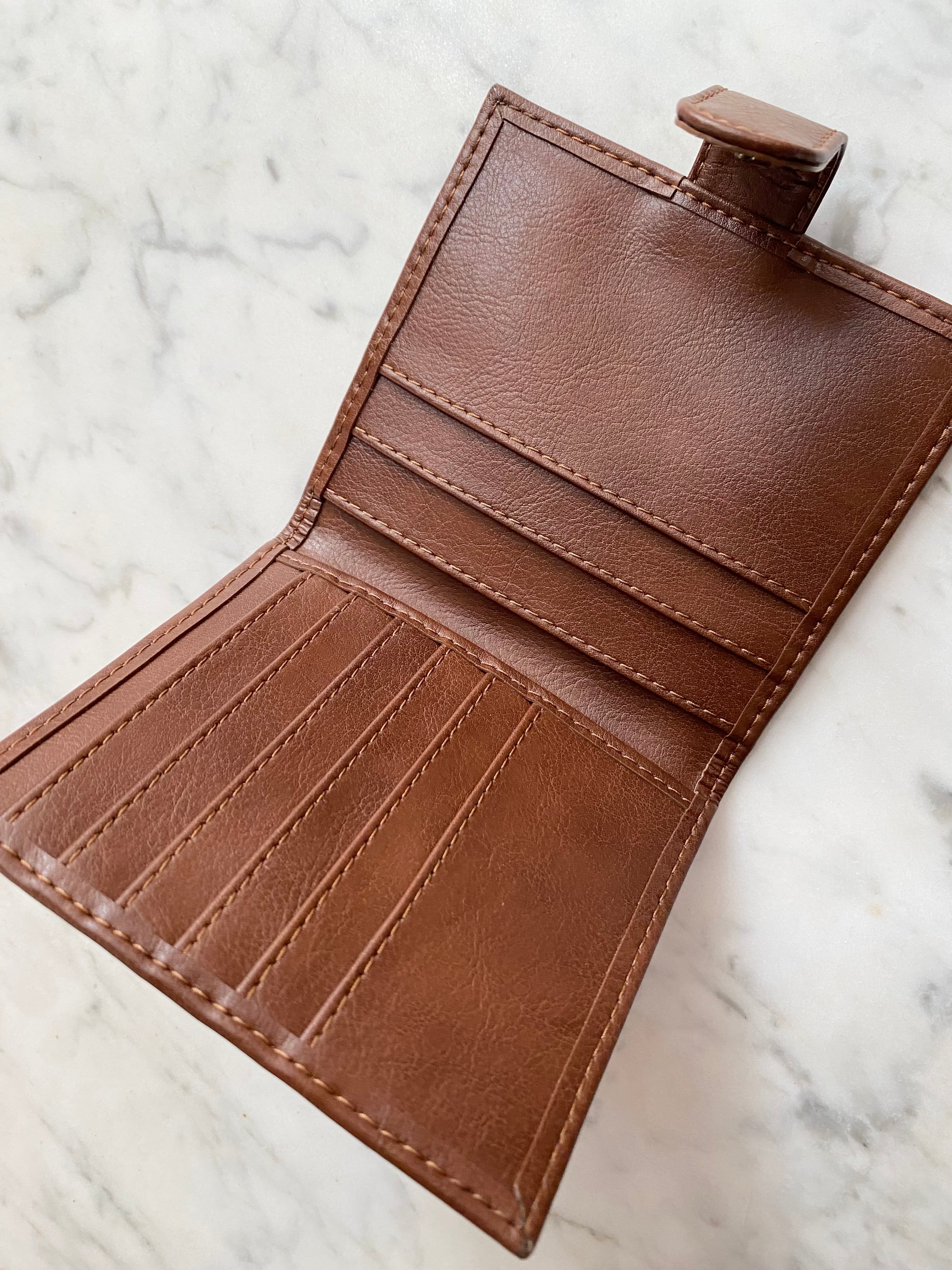 Lilas Wallet in Tan from Novacas