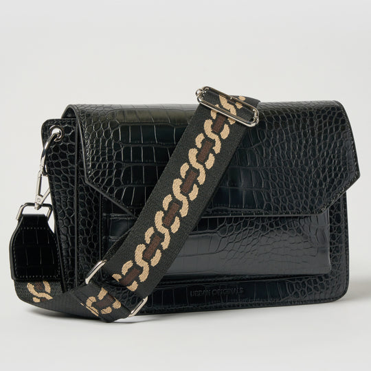 Au Revoir Handbag in Black from Urban Originals