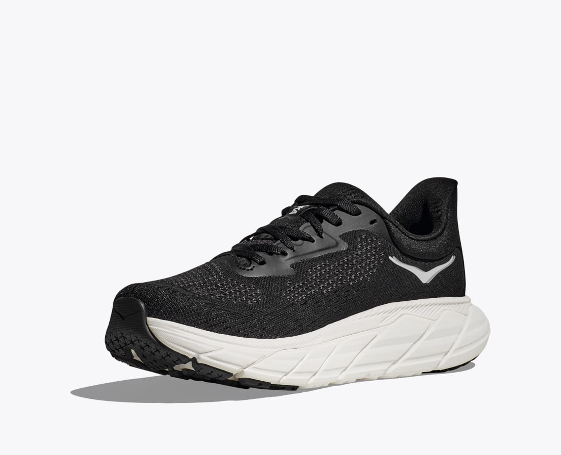 HOKA MENS ARAHI 7 - BLACK / WHITE