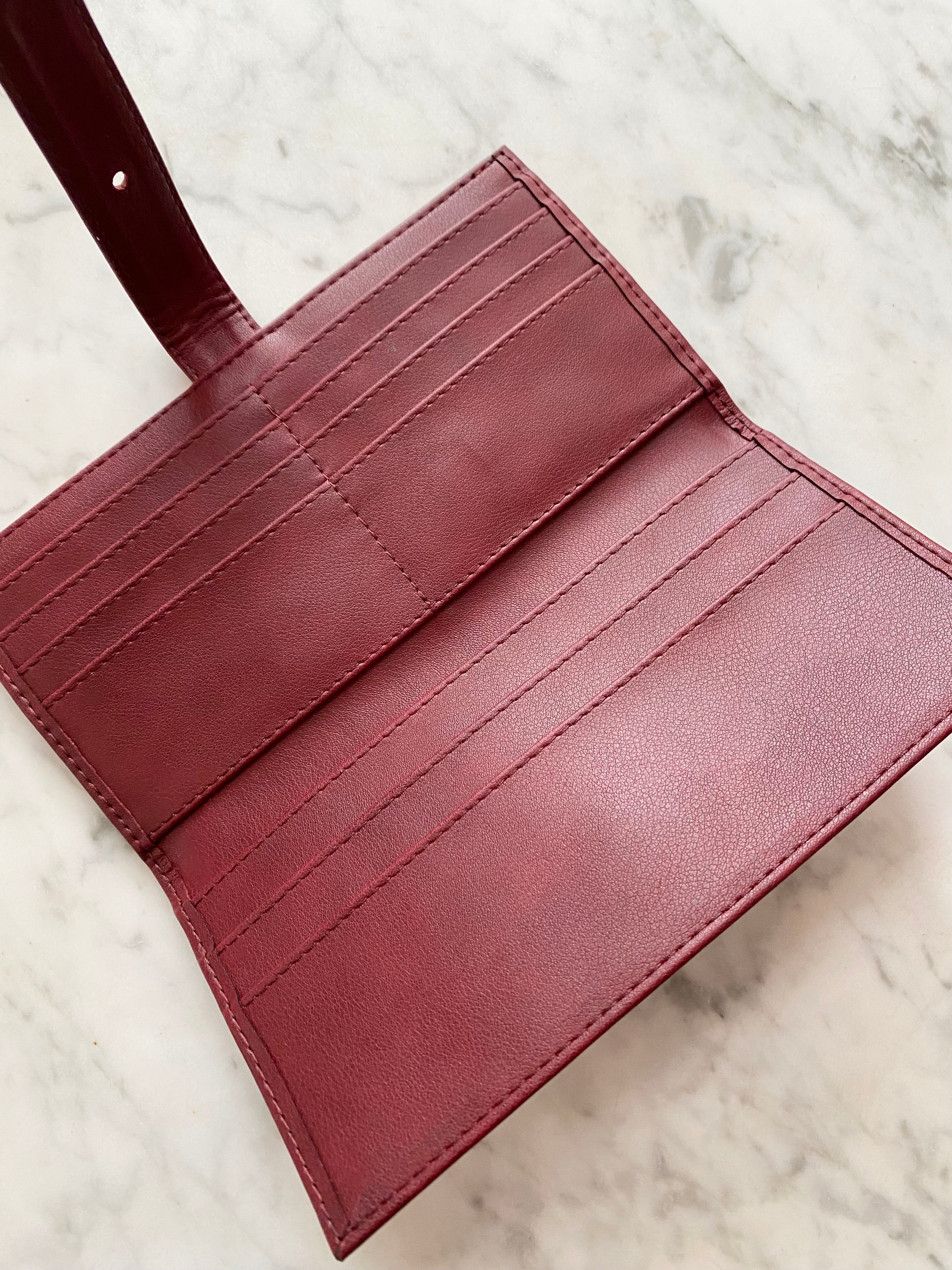 Marisol Wallet in Bordeaux from Novacas