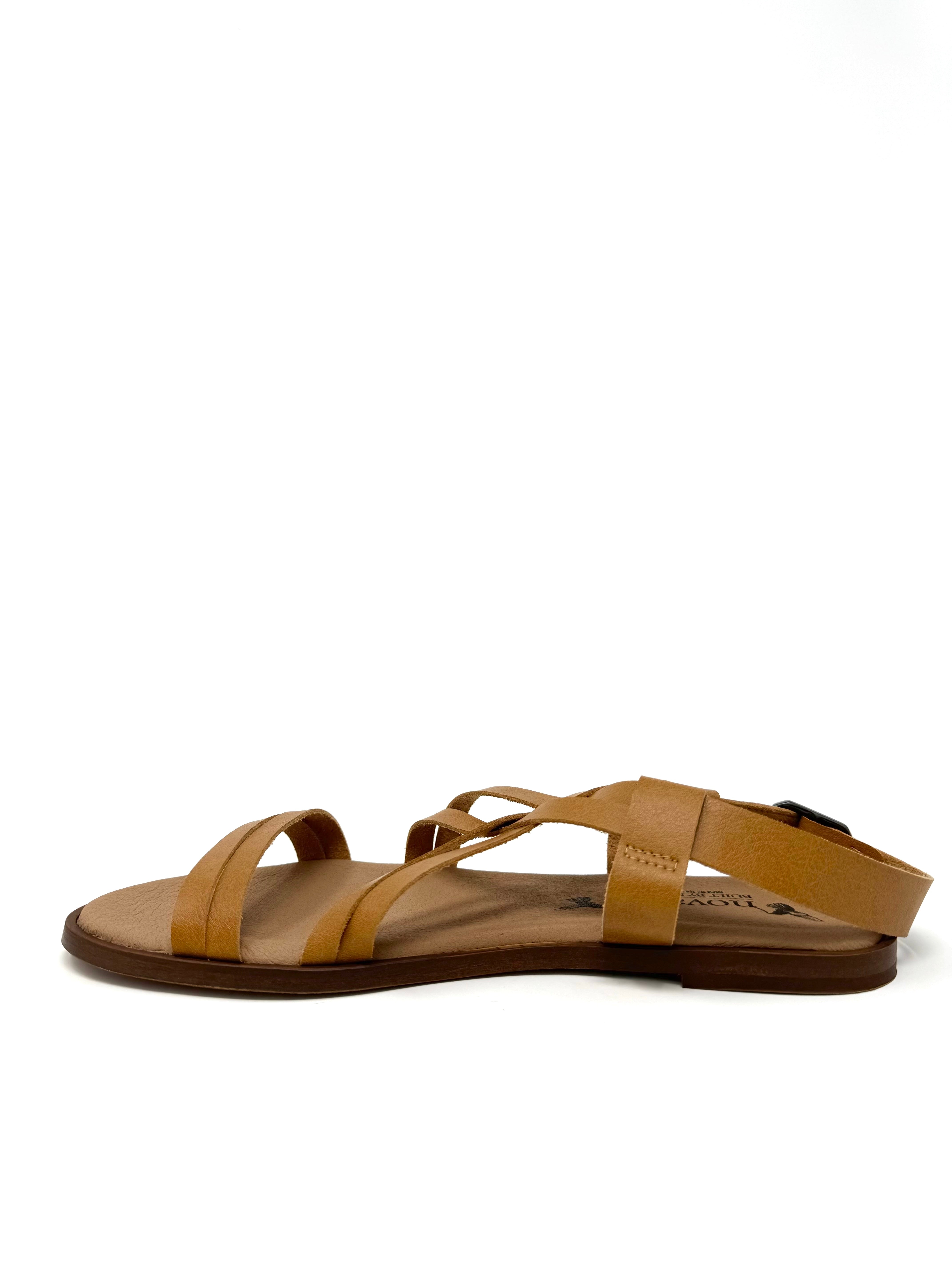 Naomi Sandal in Camel from Novacas