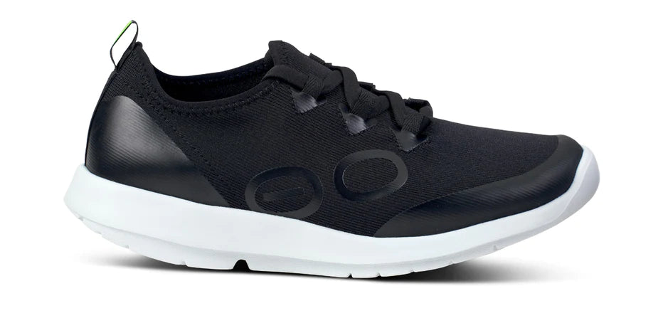 OOFOS WOMEN'S OOMG SPORT LS LOW SHOE - WHITE BLACK