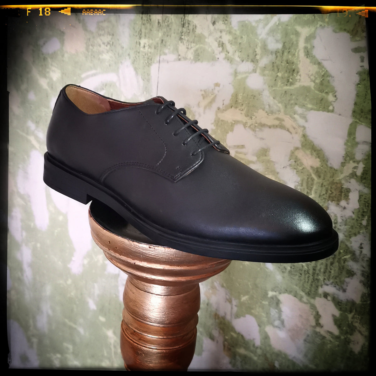 Office Shoe in Apple Leather from Vegetarian Shoes