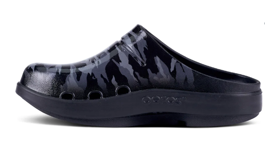 OOFOS 1200 OOCLOOG CLOG -  BLACK CAMO