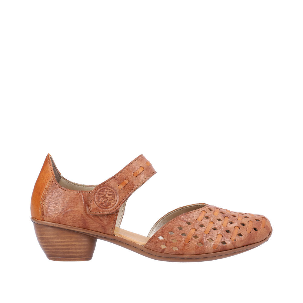 RIEKER WOMEN'S 43770-22 SANDAL - CAYENNE