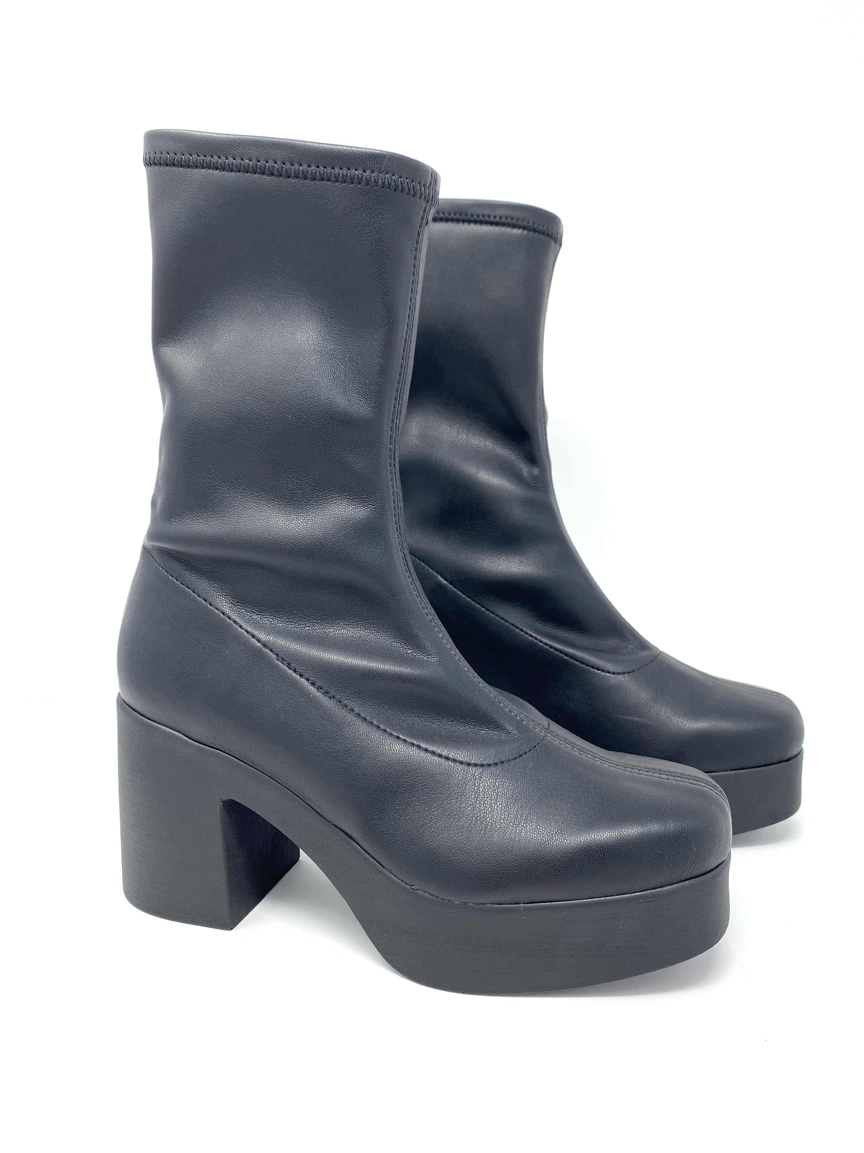 Adriana Platform Boot in Black from Novacas