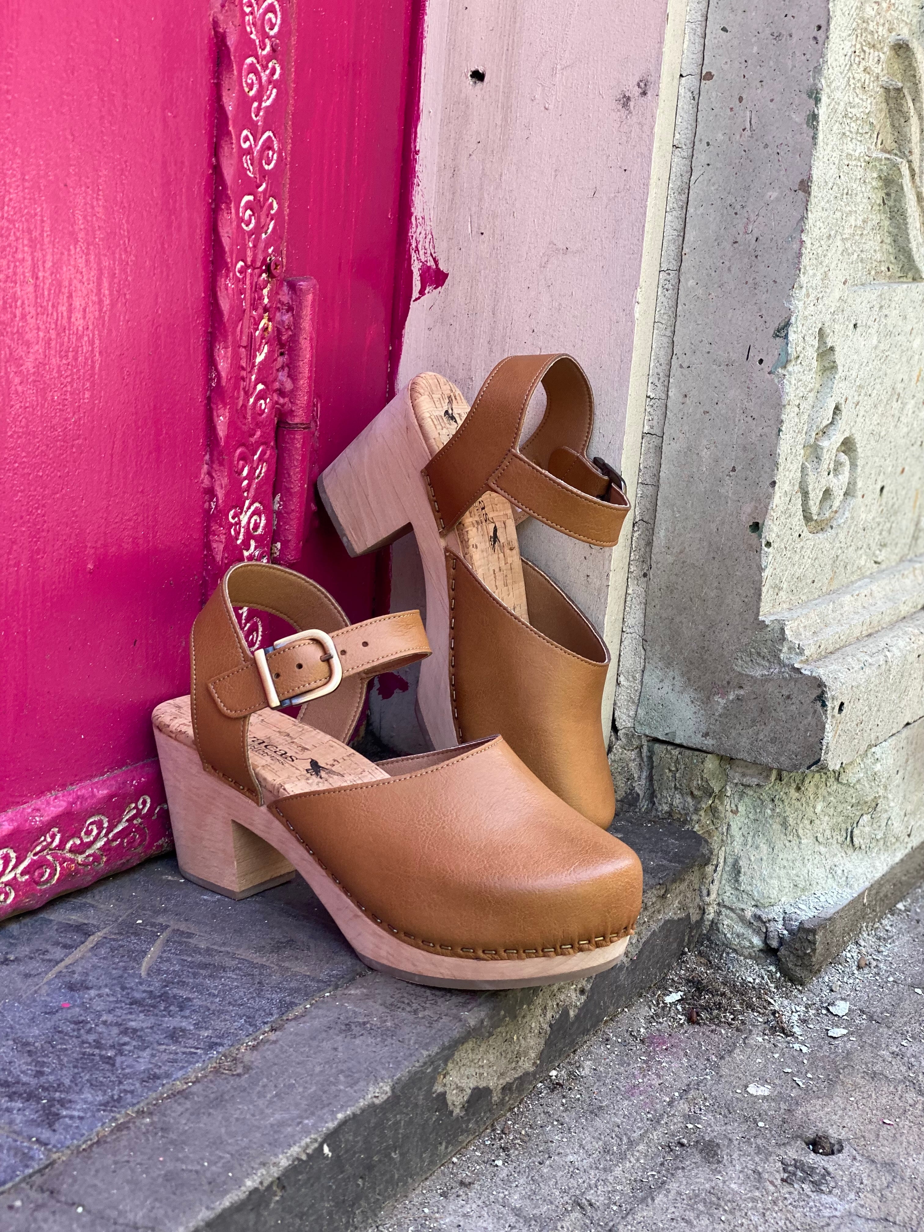 Pepper Clog in Camel from Novacas