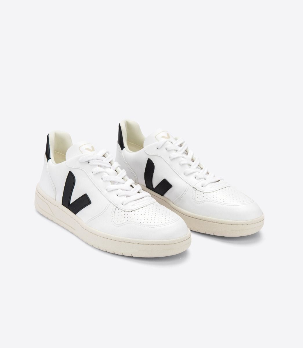 Women's V-10 in White Black from Veja