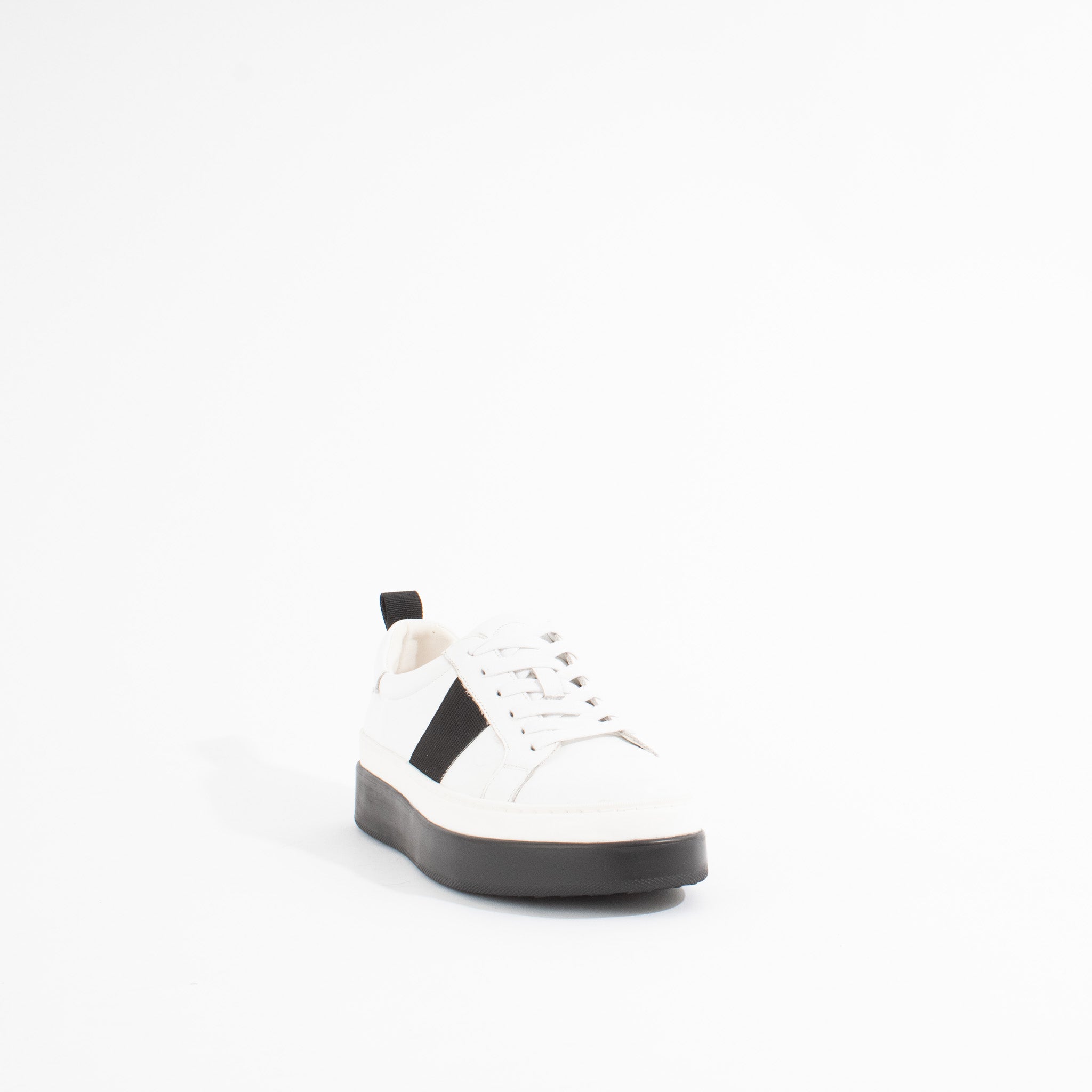 AFAVA | WHITE/BLACK