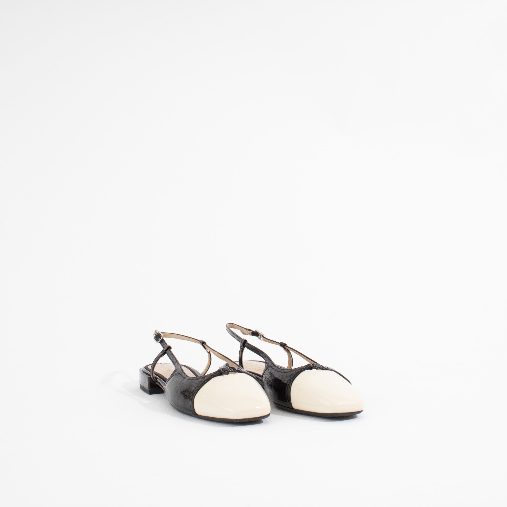 KARA 2 | BLACK/IVORY