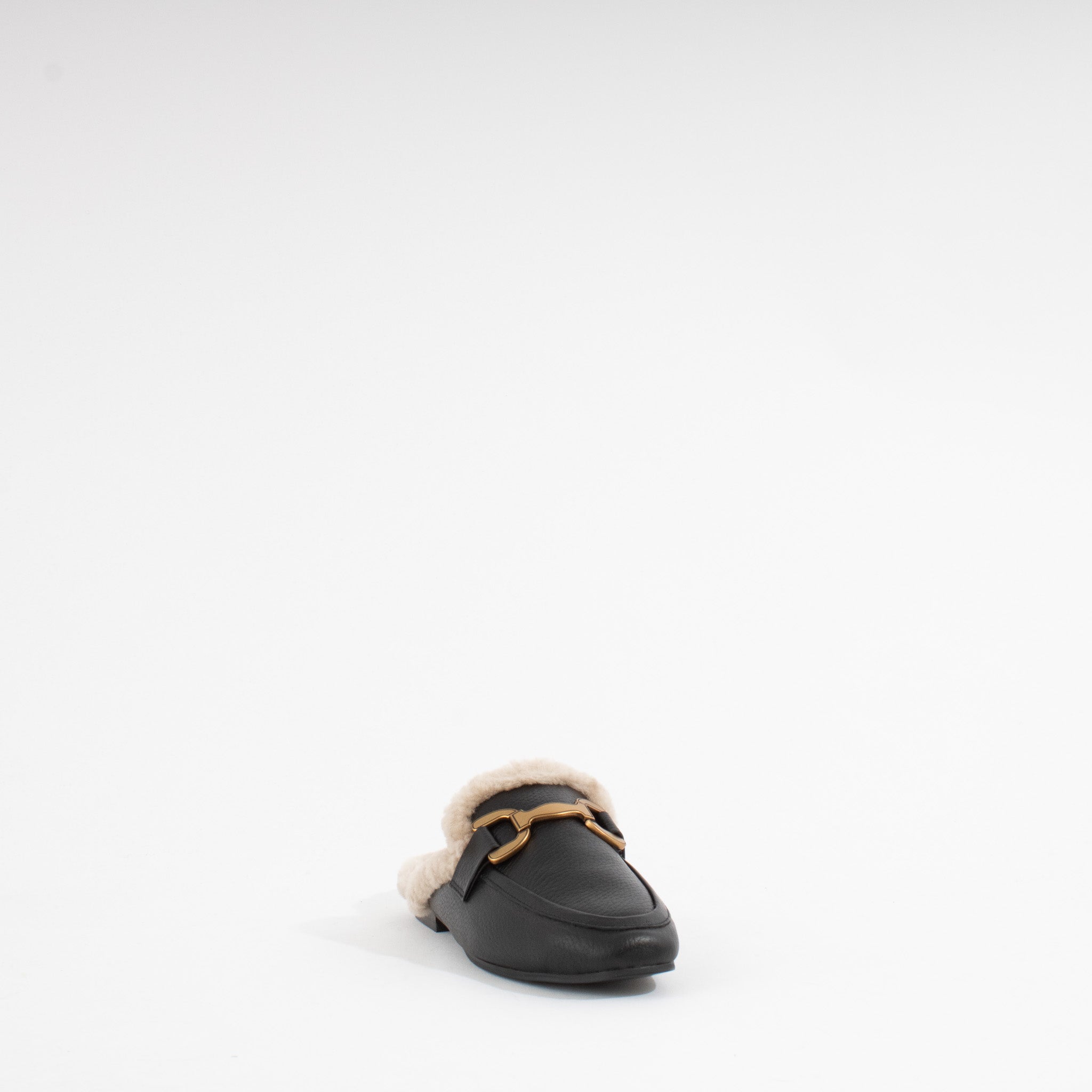 VELA SLIPPER | BLACK FUR